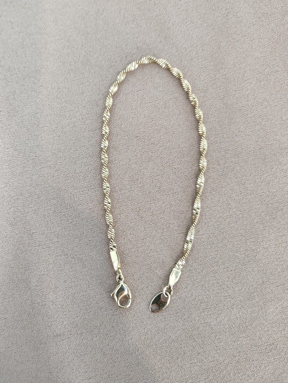 Vintage Avon Gold Twisted Rope Bracelet with Lobster Clasps